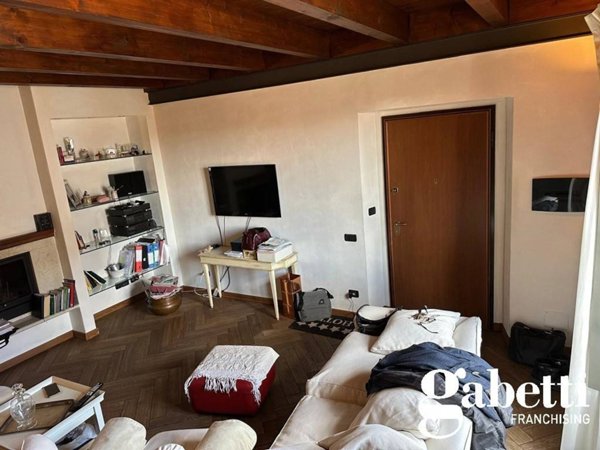 appartamento in vendita ad Asti in zona Quarto