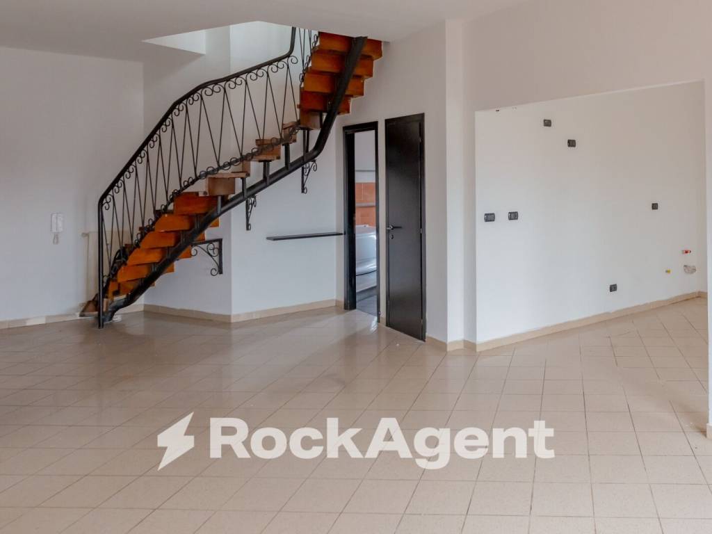 appartamento in vendita ad Asti in zona Via Pietro Micca