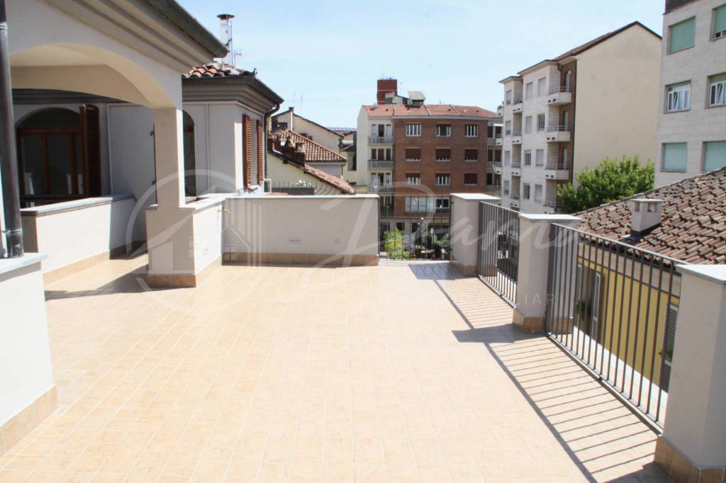 appartamento in vendita ad Asti in zona Centro Città
