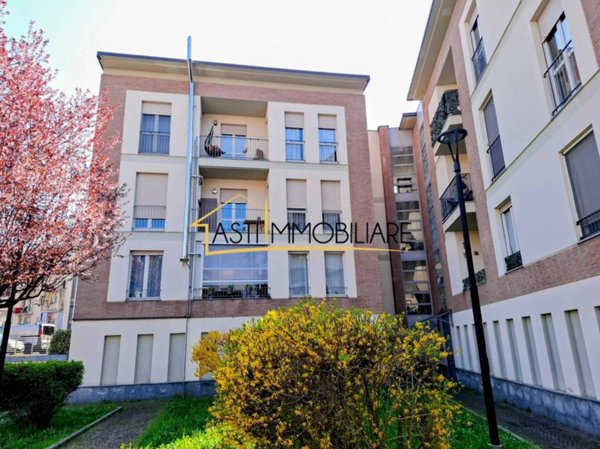 appartamento in vendita ad Asti in zona Centro Città