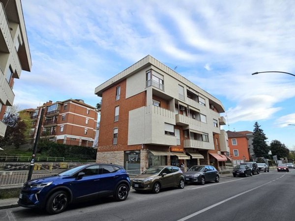 appartamento in vendita ad Asti in zona Quarto