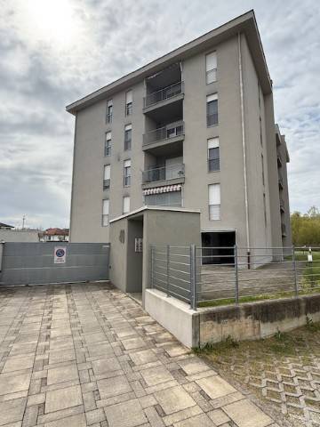 appartamento in vendita ad Asti in zona Trincere