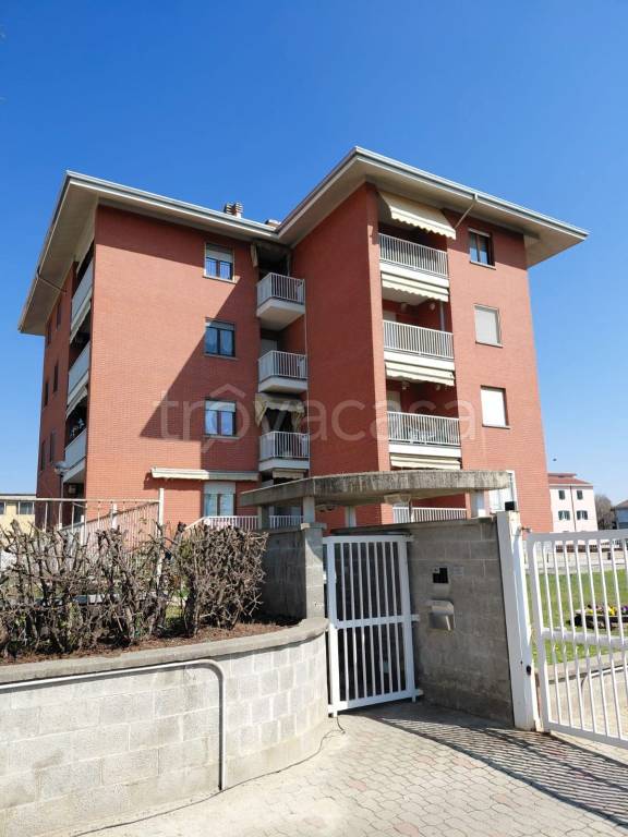 appartamento in vendita ad Asti in zona Trincere