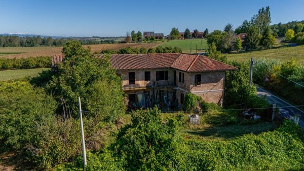 casa indipendente in vendita ad Asti in zona Stazione di Portacomaro