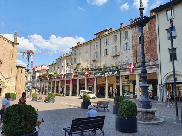 appartamento in vendita ad Asti