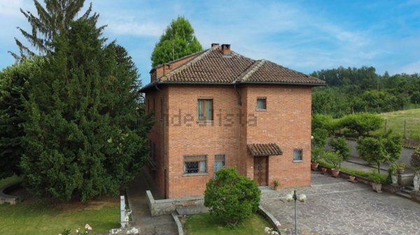 casa indipendente in vendita ad Asti