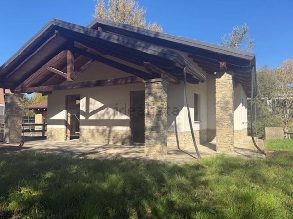casa indipendente in vendita ad Asti