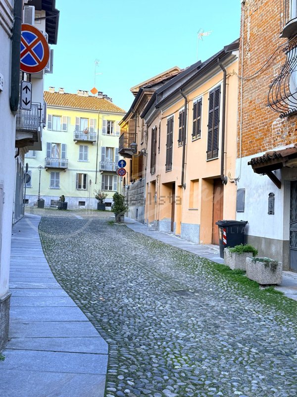 appartamento in vendita ad Asti in zona Centro Città