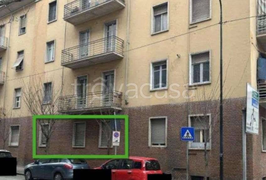 appartamento in vendita ad Asti in zona Olivero