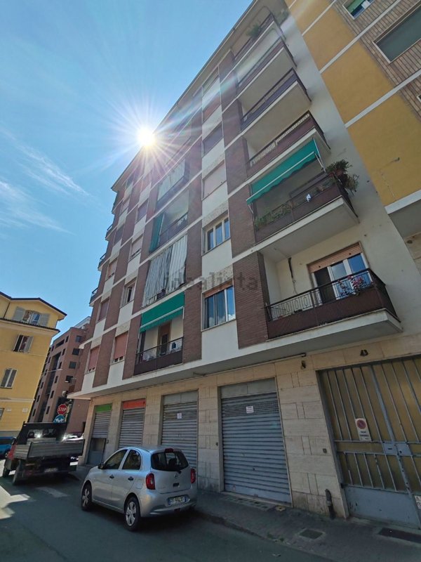 ufficio in vendita ad Asti