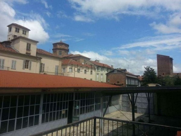 locale di sgombero in vendita ad Asti in zona Centro Città