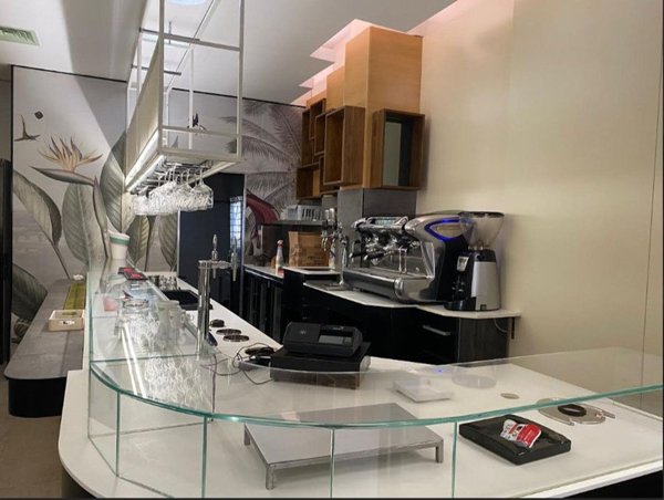 negozio in vendita ad Asti in zona Centro Città