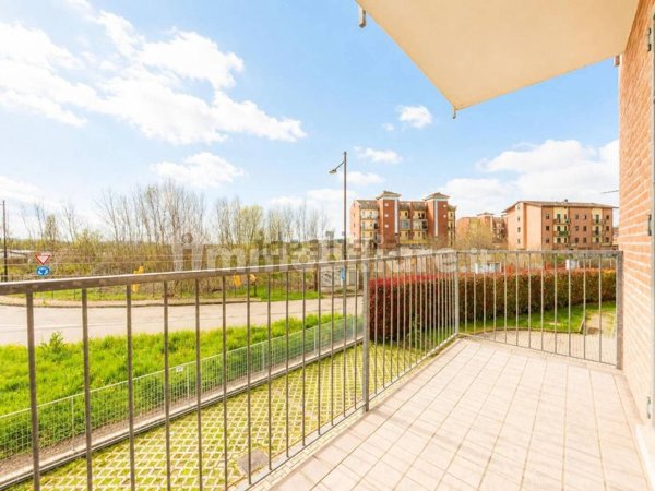 appartamento in vendita ad Asti in zona Borgo Tanaro