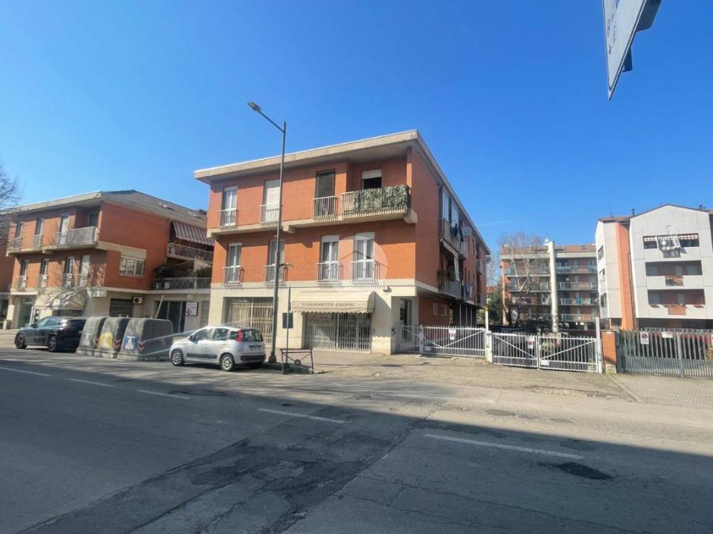 appartamento in vendita ad Asti in zona Trincere