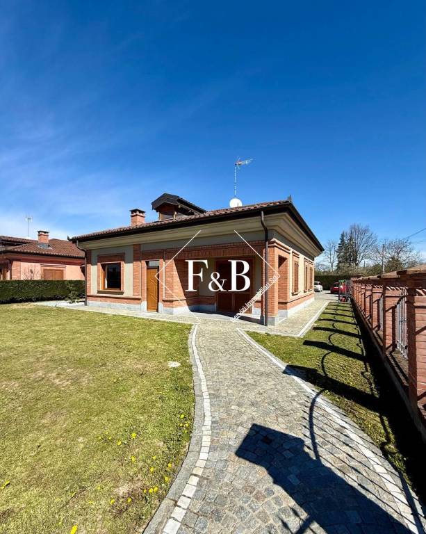 ufficio in vendita ad Asti in zona Fornace