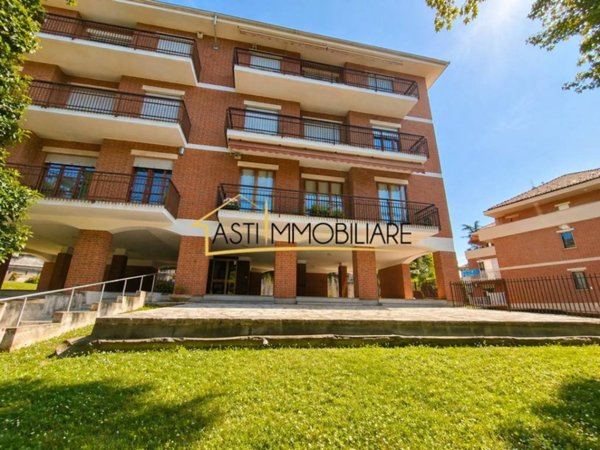 appartamento in vendita ad Asti