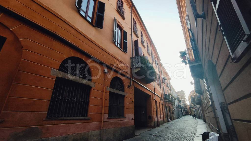 appartamento in vendita ad Asti in zona Centro Città