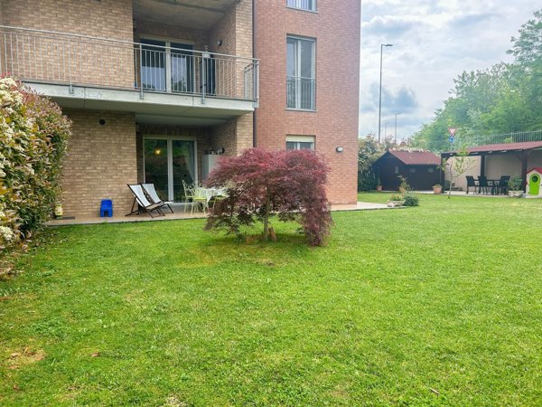appartamento in vendita ad Asti in zona Bramairate