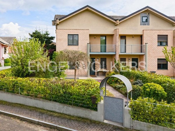 casa indipendente in vendita ad Asti