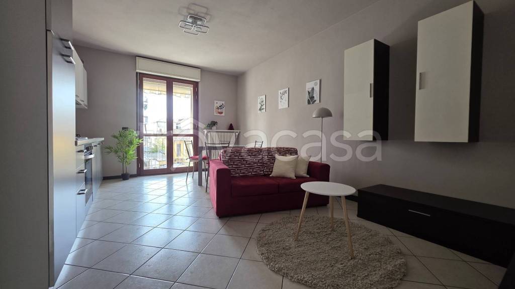 casa indipendente in vendita ad Asti in zona Pilone