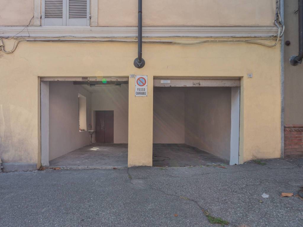 locale commerciale in vendita ad Asti in zona Centro Città