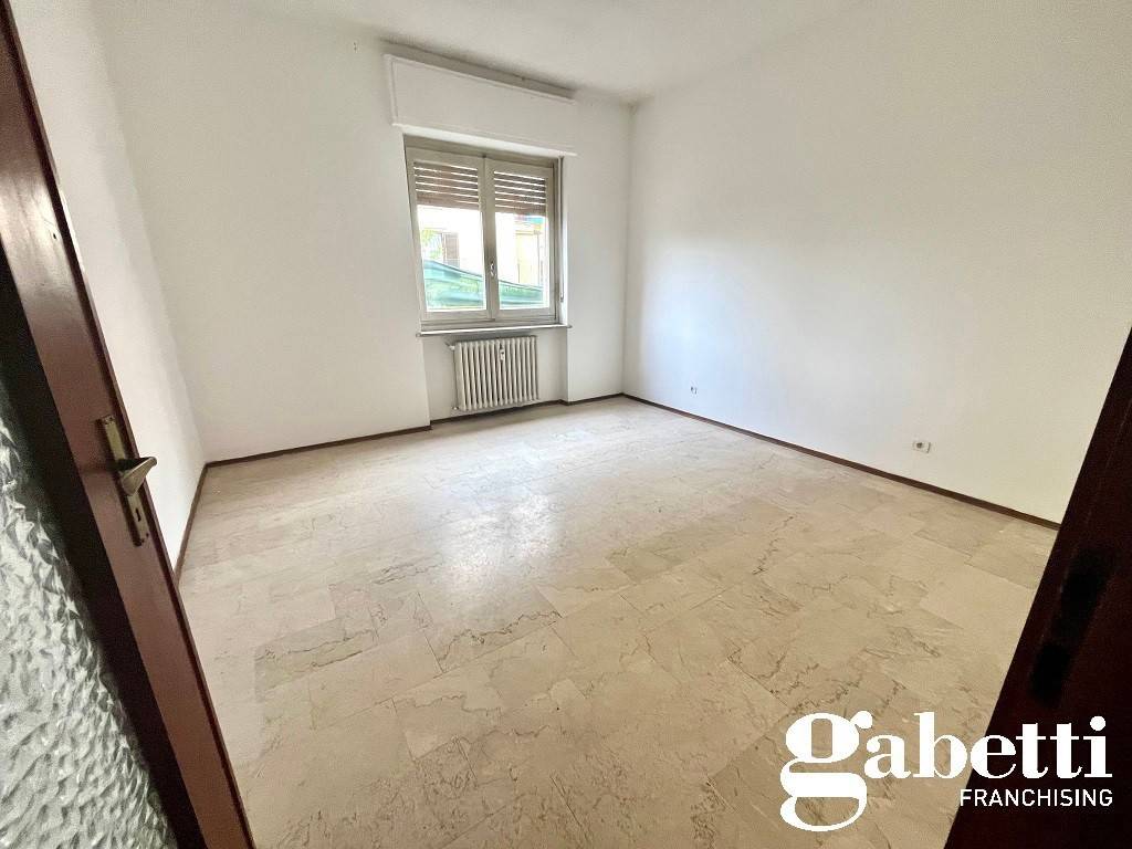 appartamento in vendita ad Asti in zona Maternita