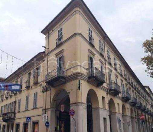 negozio in vendita ad Asti in zona Centro Città