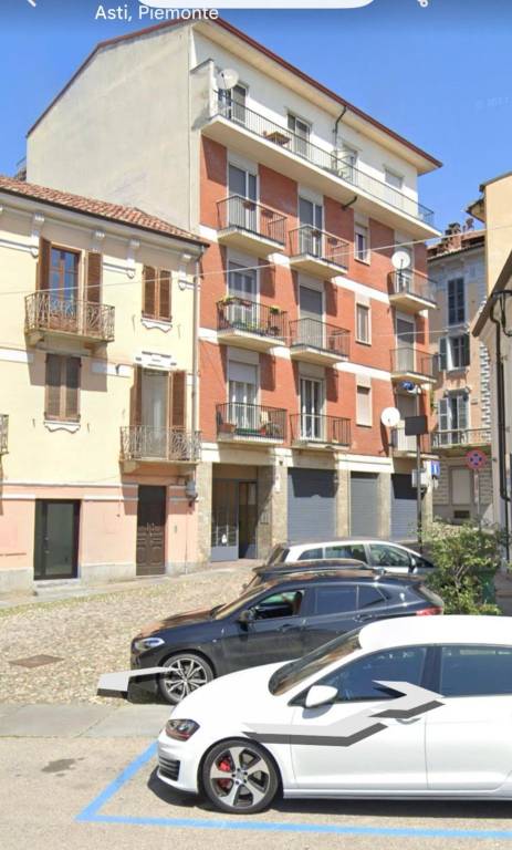 mansarda in vendita ad Asti in zona Centro Città