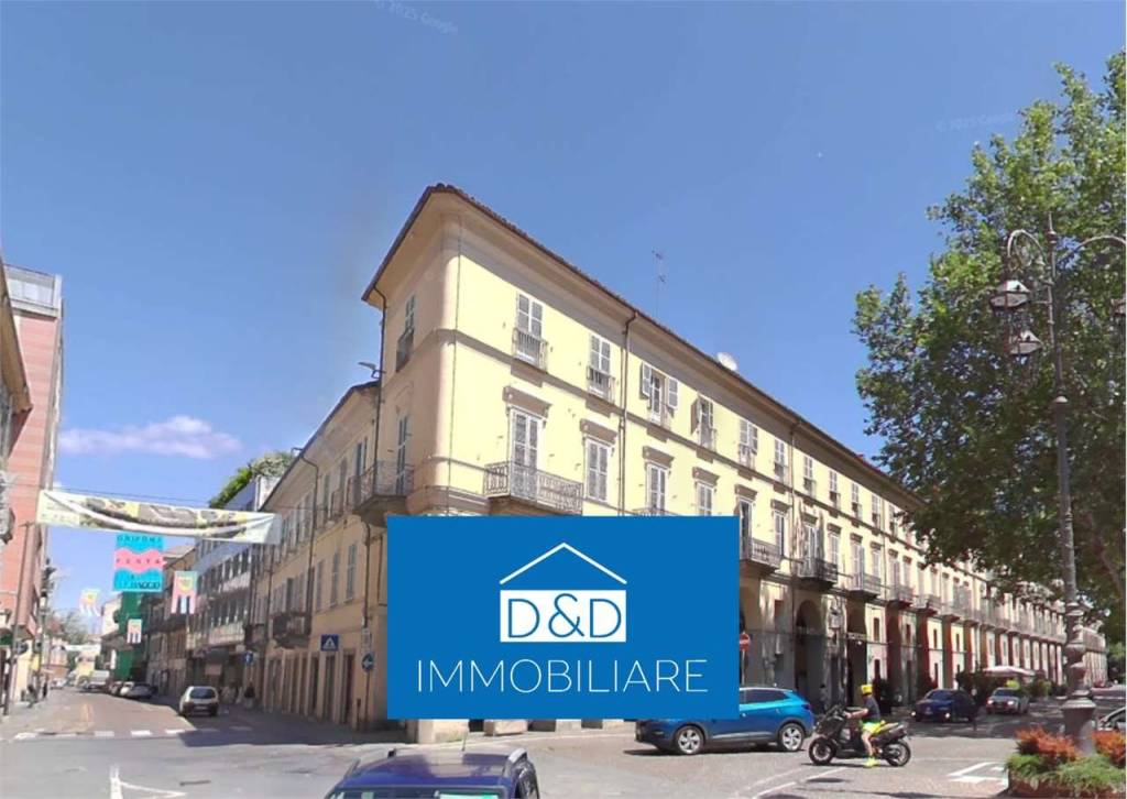 negozio in vendita ad Asti in zona Centro Città