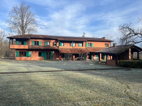 casa indipendente in vendita ad Asti in zona Valleandona