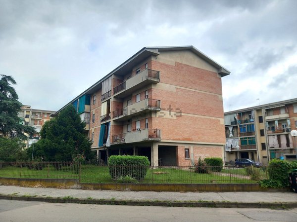 appartamento in vendita ad Asti in zona Corso Casale