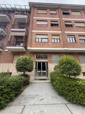 appartamento in vendita ad Asti in zona Questura