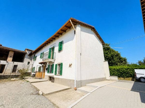 casale in vendita ad Asti