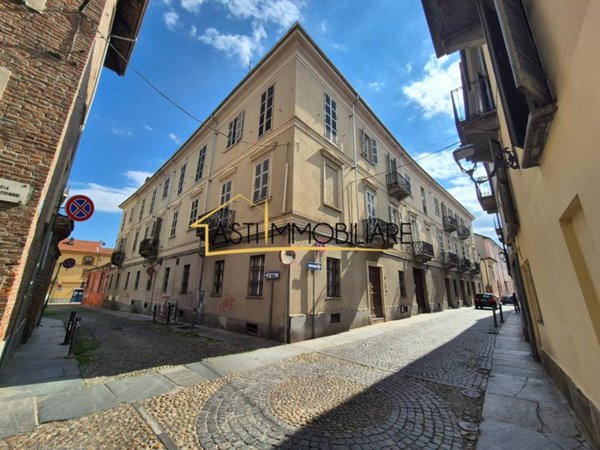 appartamento in vendita ad Asti in zona Centro Città