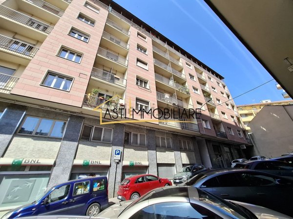 appartamento in vendita ad Asti in zona Centro Città