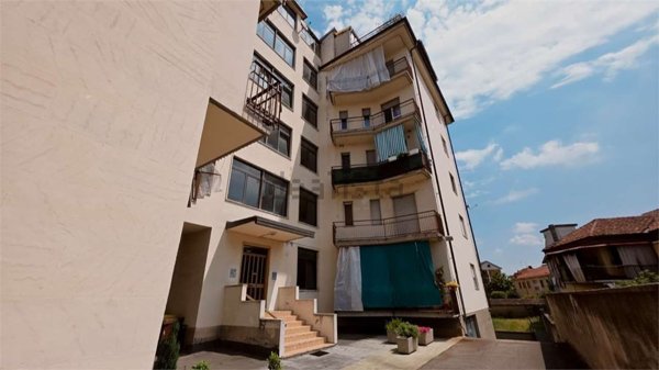 appartamento in vendita ad Asti in zona Valmanera