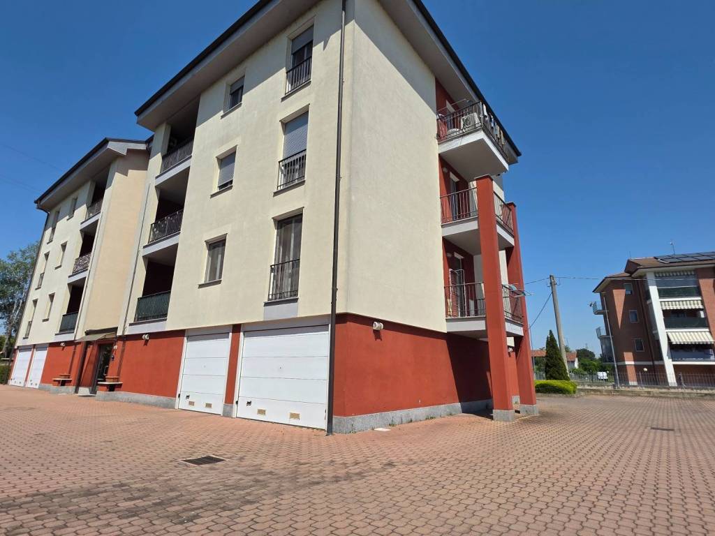 appartamento in vendita ad Asti in zona Trincere