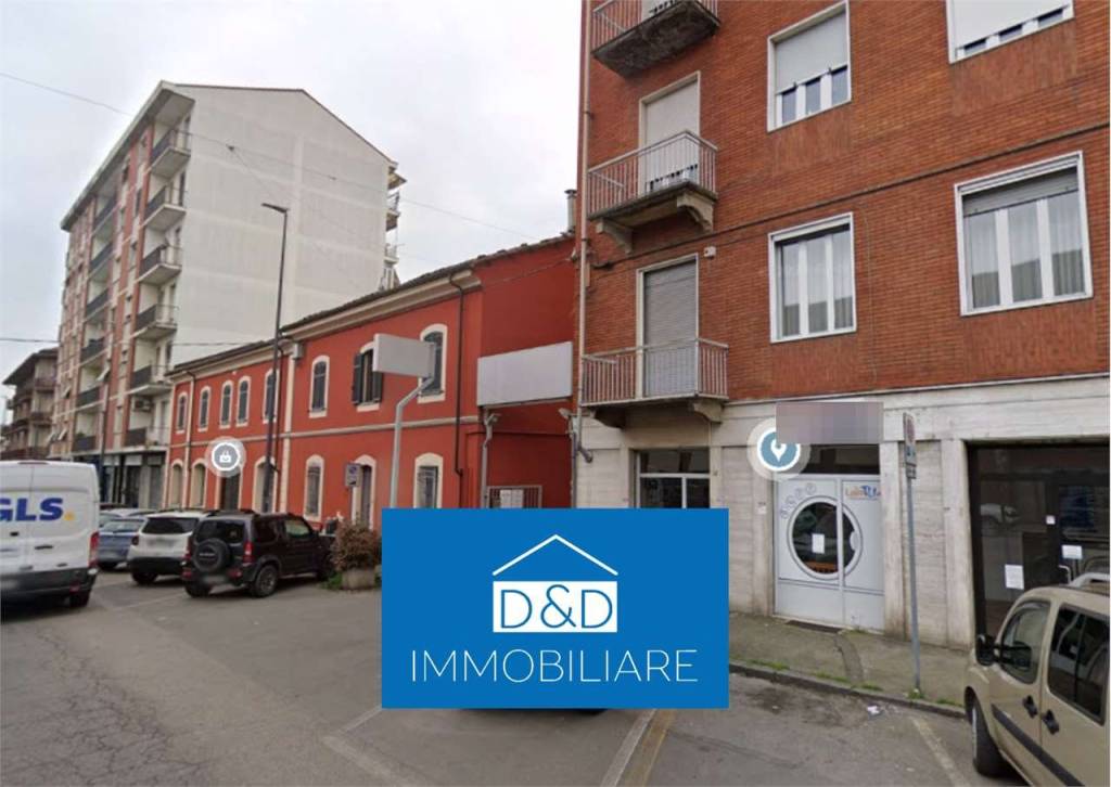 negozio in vendita ad Asti in zona Pilone