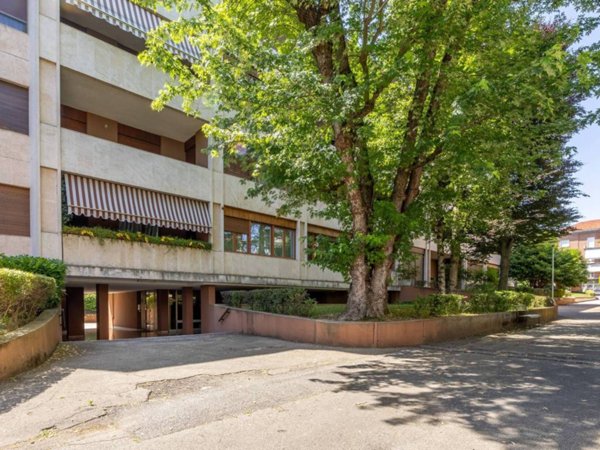 appartamento in vendita ad Asti in zona Corso Dante
