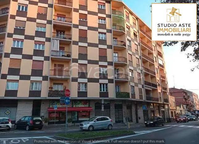 appartamento in vendita ad Asti in zona Quarto