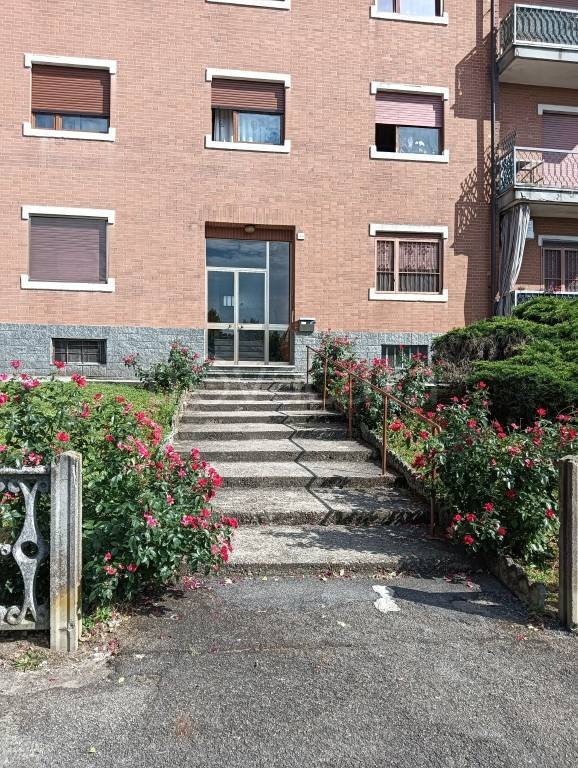 appartamento in vendita ad Asti in zona Maternita