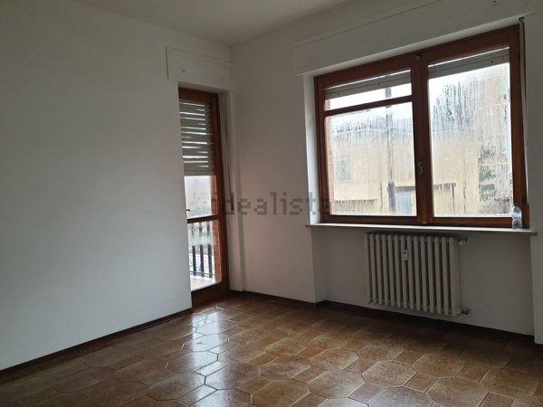 appartamento in vendita ad Asti in zona Maternita