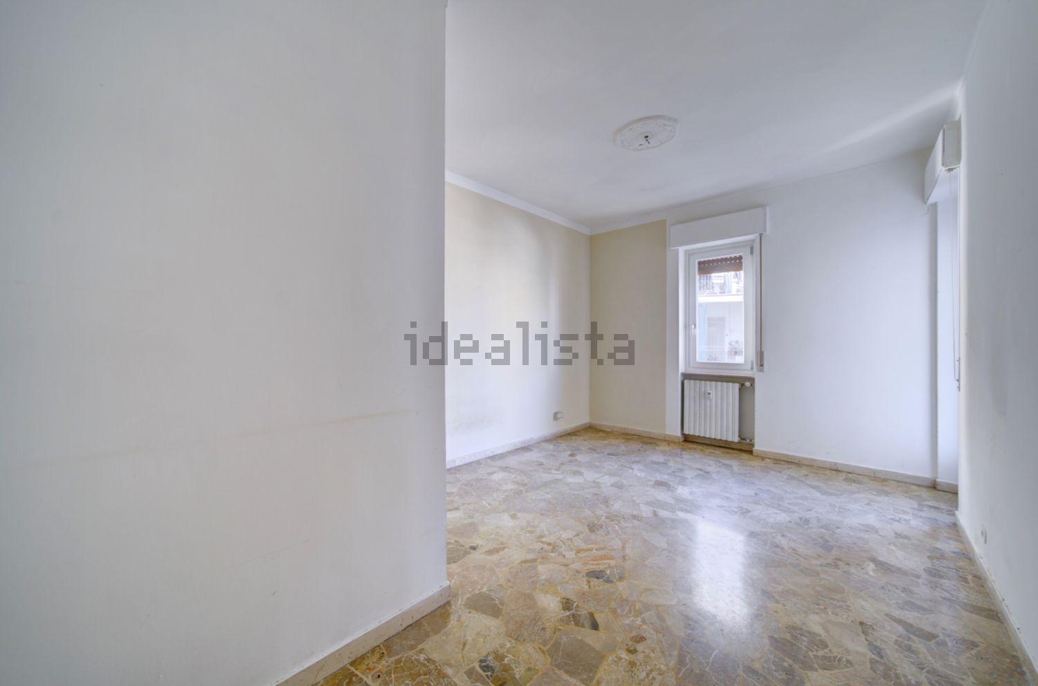 appartamento in vendita ad Asti in zona Corso Vittorio Alfieri
