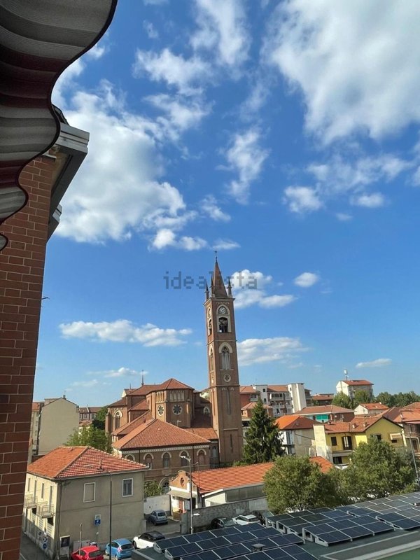 appartamento in vendita ad Asti in zona Centro Città