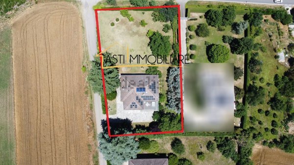 casa indipendente in vendita ad Asti in zona Palucco