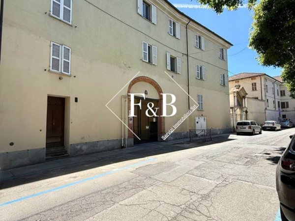 appartamento in vendita ad Asti in zona Centro Città