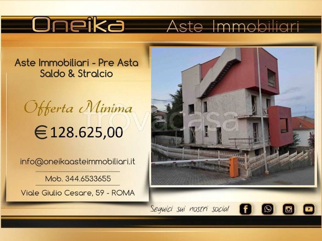 casa indipendente in vendita ad Asti