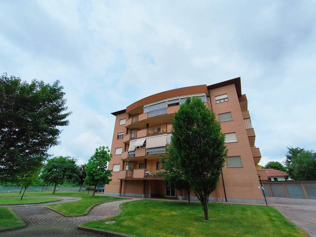 appartamento in vendita ad Asti in zona Trincere