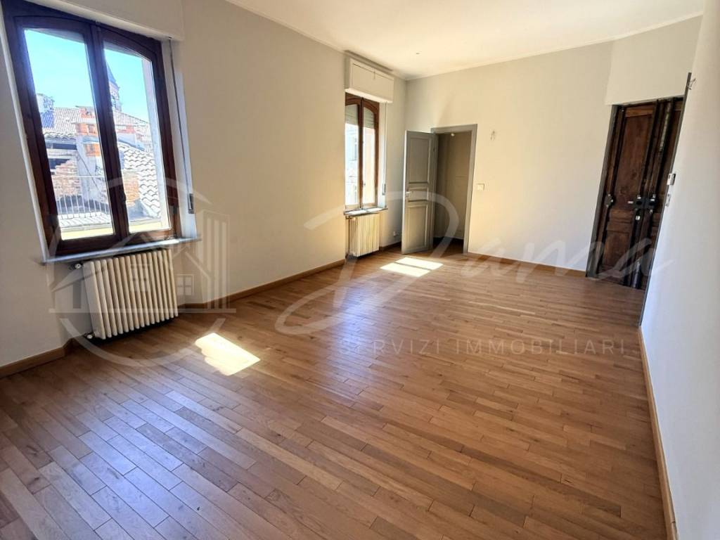 appartamento in vendita ad Asti in zona Corso Vittorio Alfieri