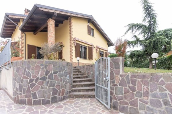 casa indipendente in vendita ad Asti